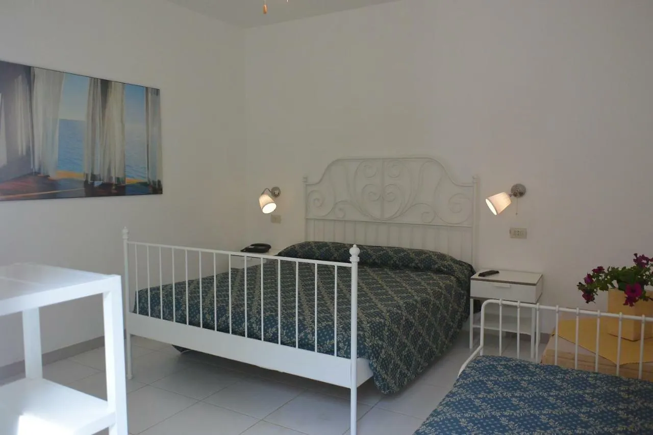 **  Hotel Giardino Capoliveri  Italia